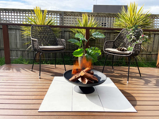 56cm Black Lassen Cast Iron Fire Pit